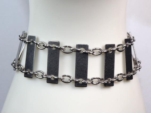 Armband aus Edelstahl
