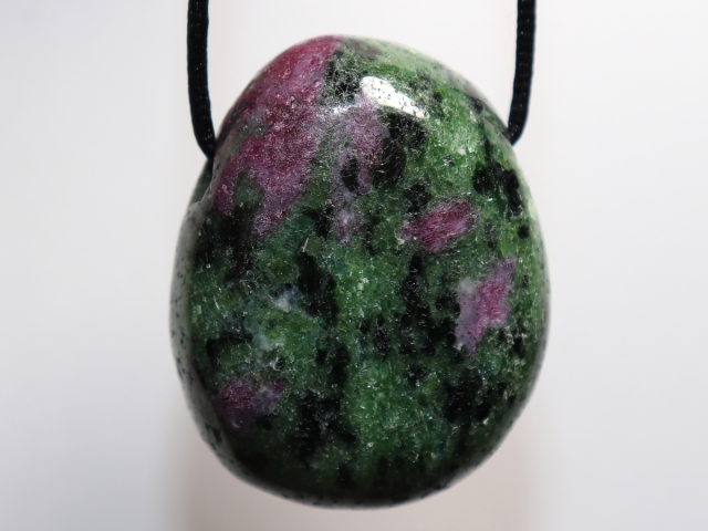 ruby in zoisite with cord or silver 925