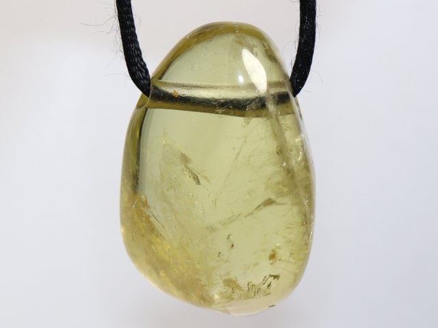 Lemon quartz on cord