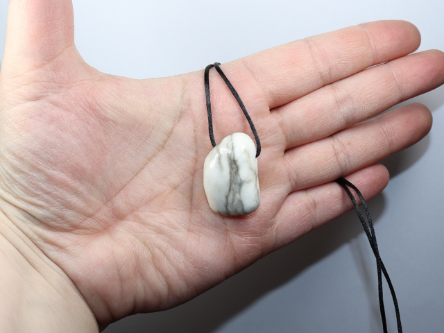 howlite with cord or silver 925
