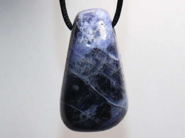 Sodalith mit Band oder Silber 925