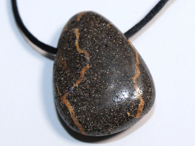 Boulder opal with cord or silver 925