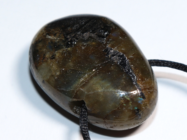 Labradorit mit Band oder Silber 925