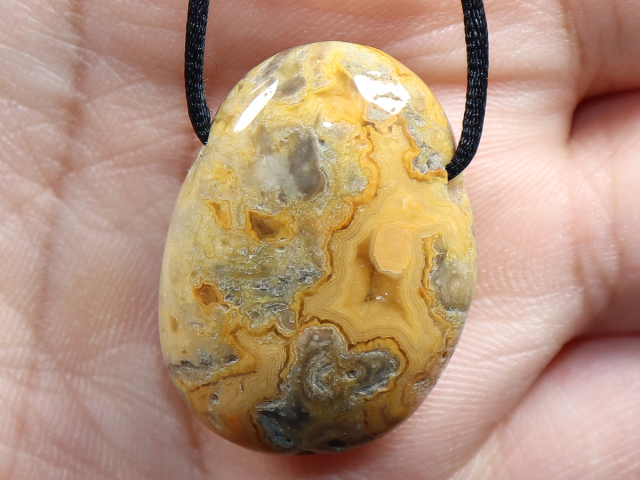crazy lace agate with cord or silver 925