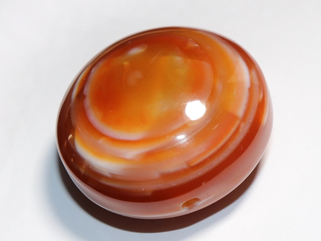eye agate (sardonyx) with nylon cord
