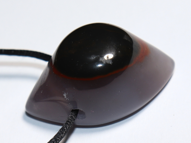 eye agate (sardonyx) with cord or silver 925