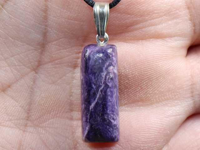 Charoit mit Band oder Silber 925