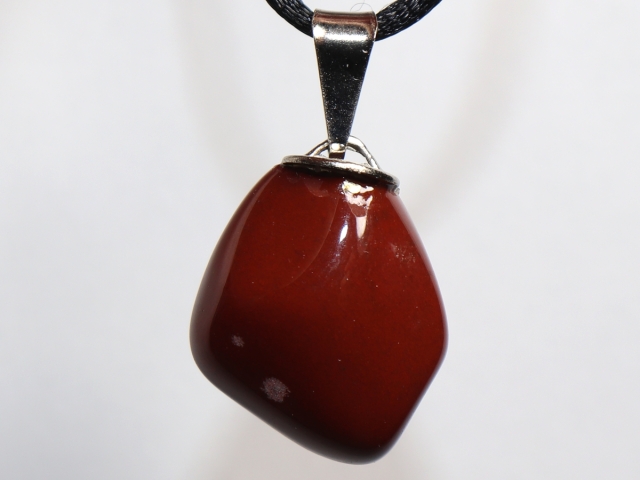 roter Jaspis mit Band oder Silber 925
