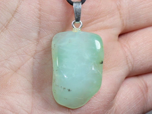 chrysoprase with cord or silver 925