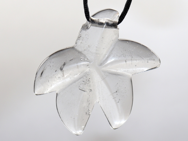 rock crystal with cord or silver 925