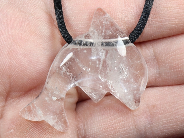 rock crystal with cord or silver 925