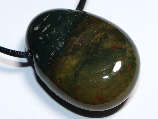 Heliotrop mit Band oder Silber 925