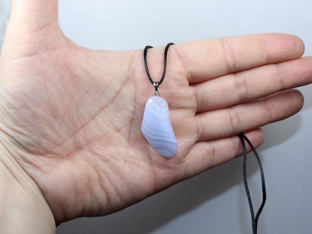 chalcedony with cord or silver 925