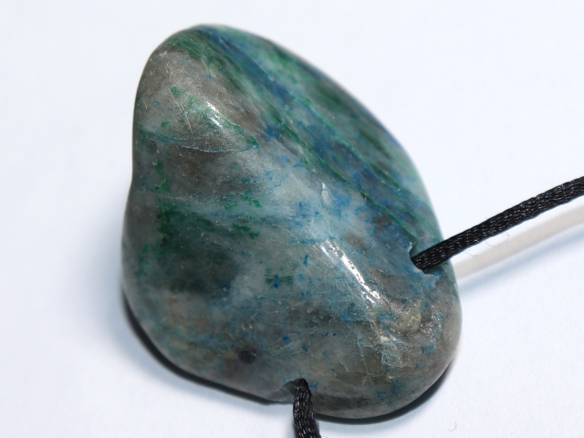 Chrysokoll in Quarz mit Band oder Silber 925