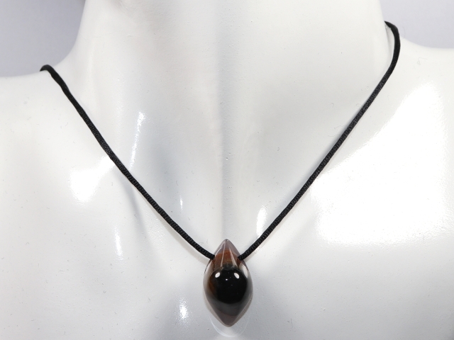 eye agate (sardonyx) with cord or silver 925