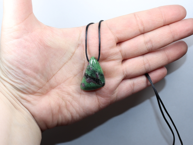 ruby in zoisite with cord or silver 925