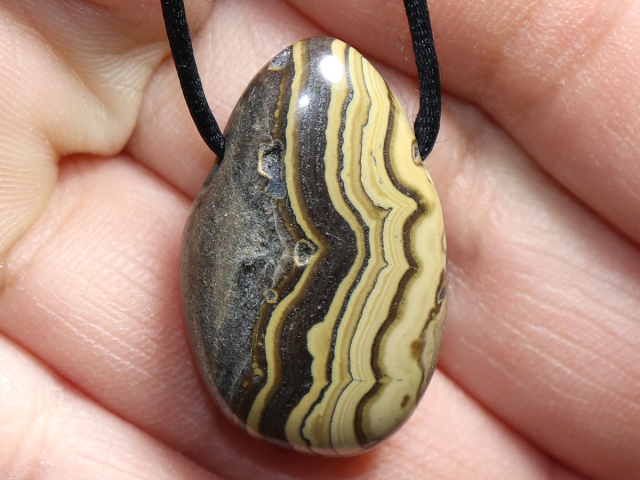 schalenblende with cord or silver 925