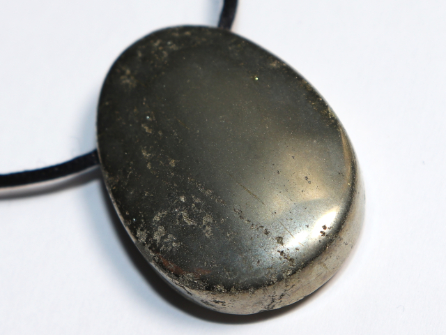 Pyrit mit Band oder Silber 925