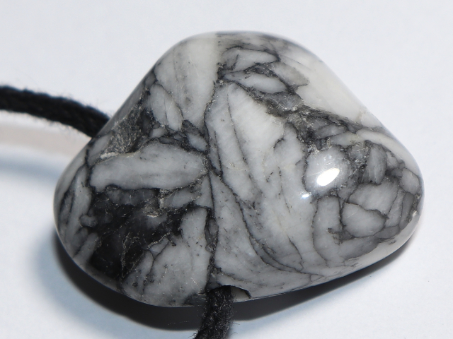 pinolite with cord or silver 925