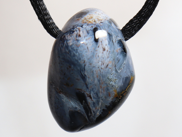 Preview: pietersite with cord