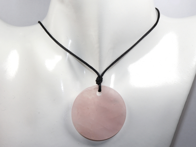 Preview: rose quartz with cord