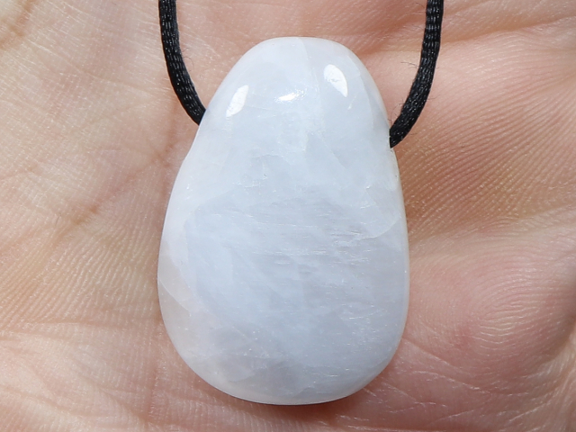 blauer Calcit mit Band oder Silber 925