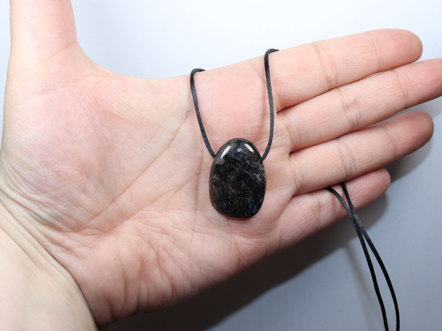 anthophyllite with cord or silver 925