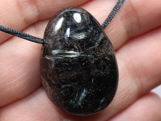anthophyllite with cord or silver 925