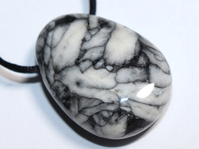 pinolite with cord or silver 925