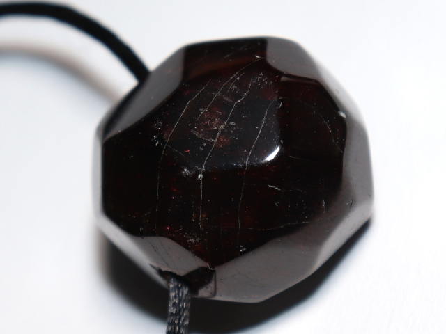 garnet (pyrope) with cord or silver 925