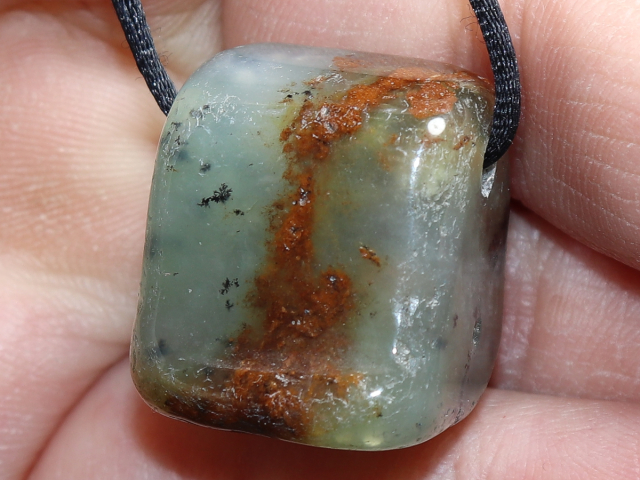 chrysoprase with cord or silver 925