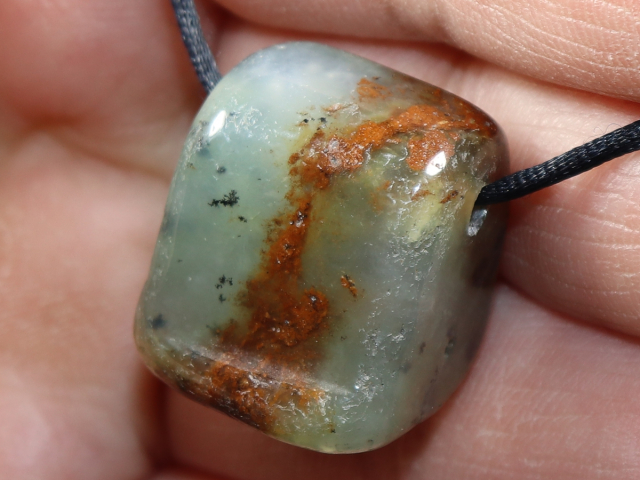 chrysoprase with cord or silver 925