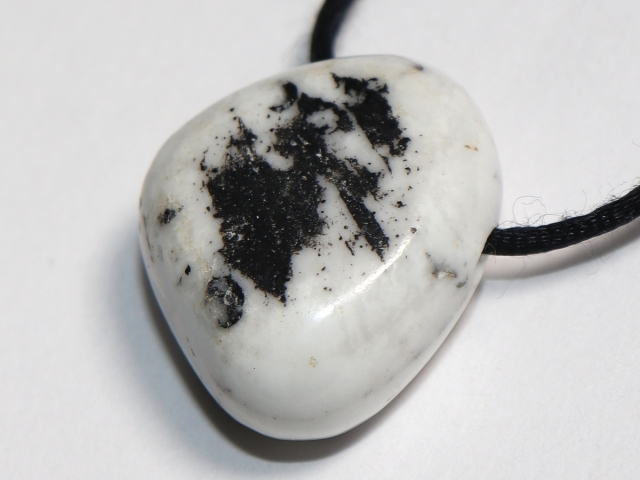 chrysanthemum stone with cord or silver 925