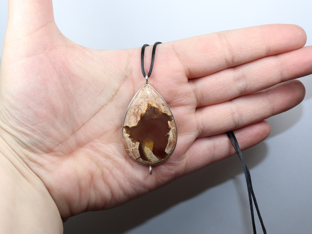 Amulettstein mit Band oder Silber 925