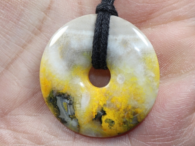 eclipse with cord