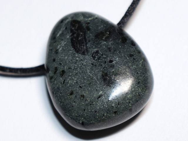 Kimberlit mit Band oder Silber 925