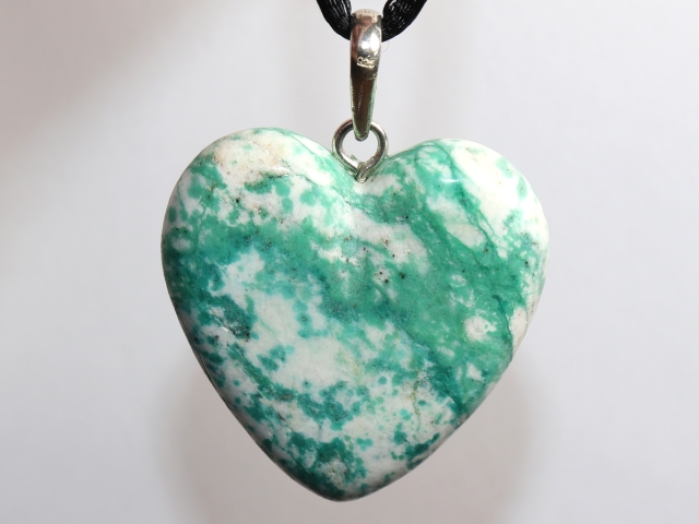 malachite in dolomite with cord or silver 925