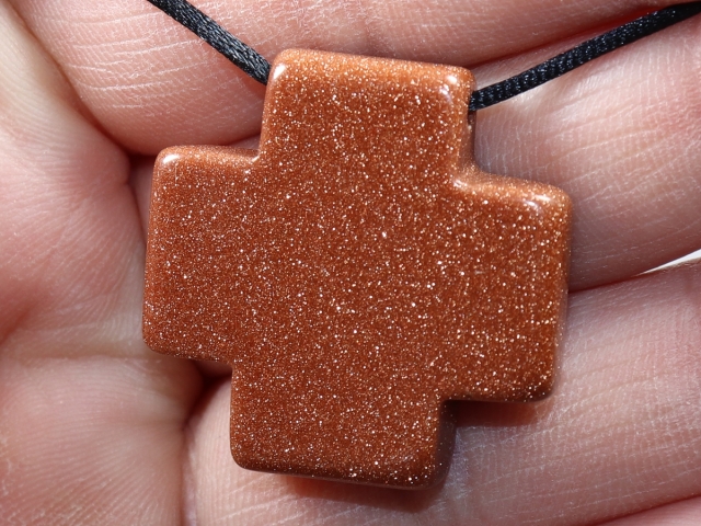 gold sandstone with cord or silver 925