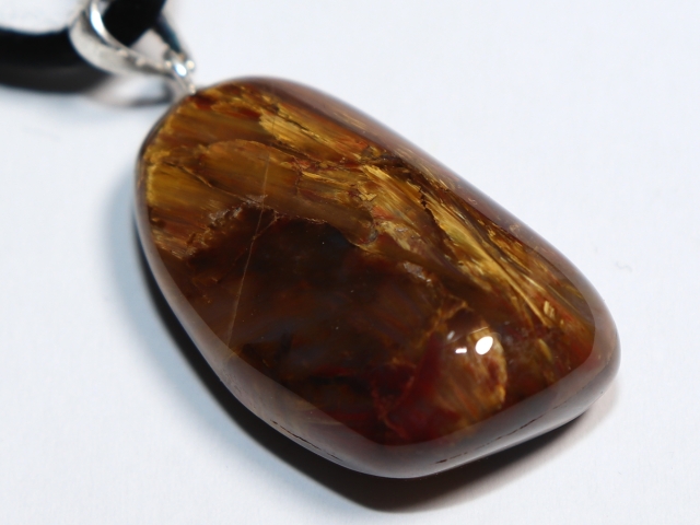 Pietersit mit Band oder Silber 925