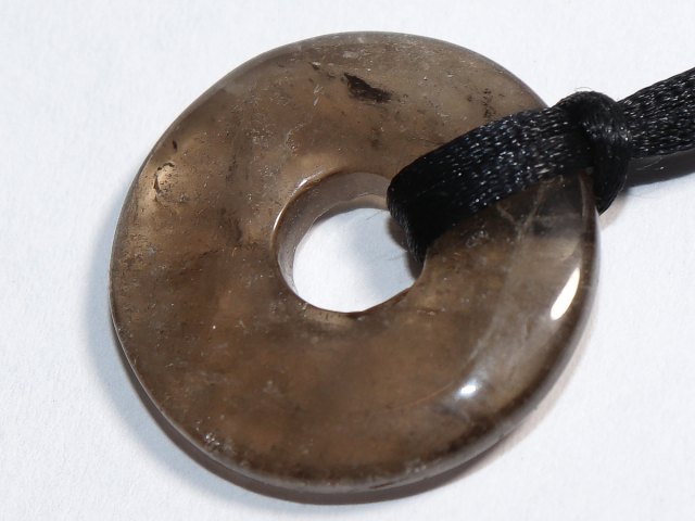 Preview: smoky quartz with cord