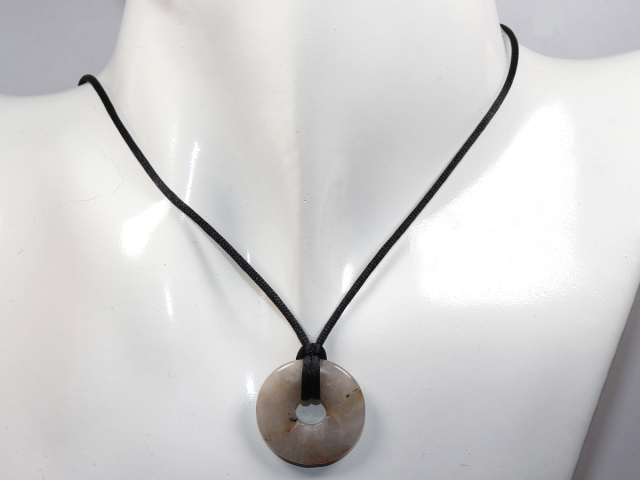 Preview: quartz with cord