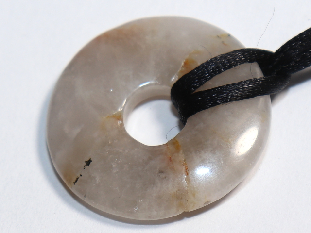 quartz with cord