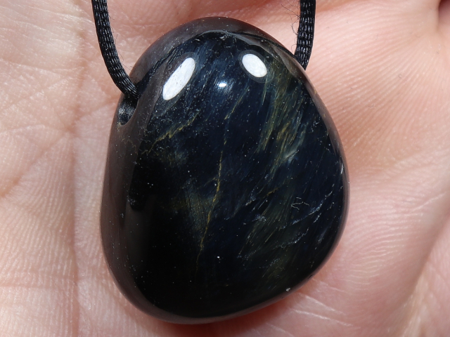 hawks eye with cord or silver 925