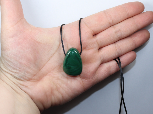 malachite with cord or silver 925