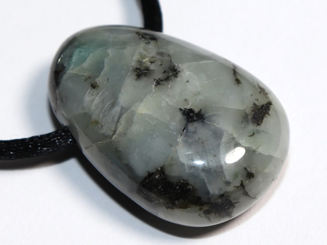 emerald with cord or silver 925