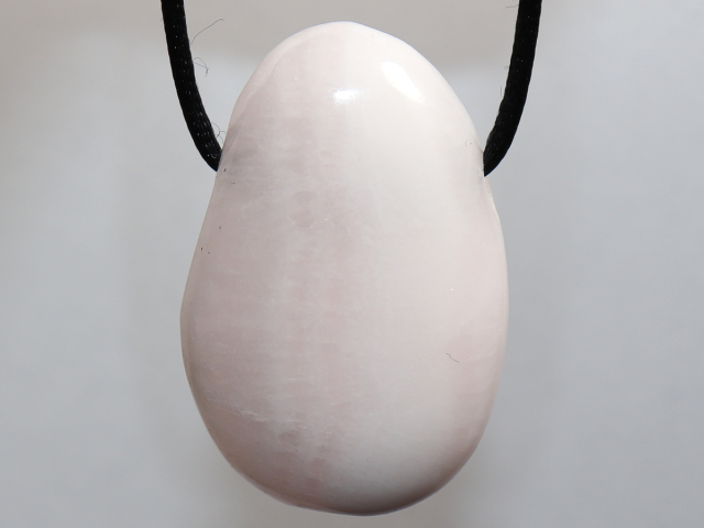 mangano calcite with cord or silver 925