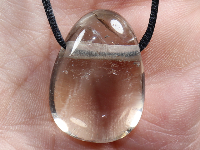 Rauchquarz mit Band oder Silber 925
