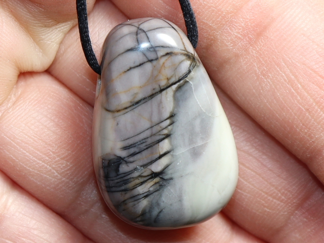 Picasso marble with cord or silver 925