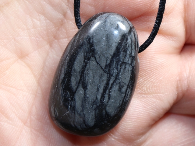 Picasso marble with cord or silver 925