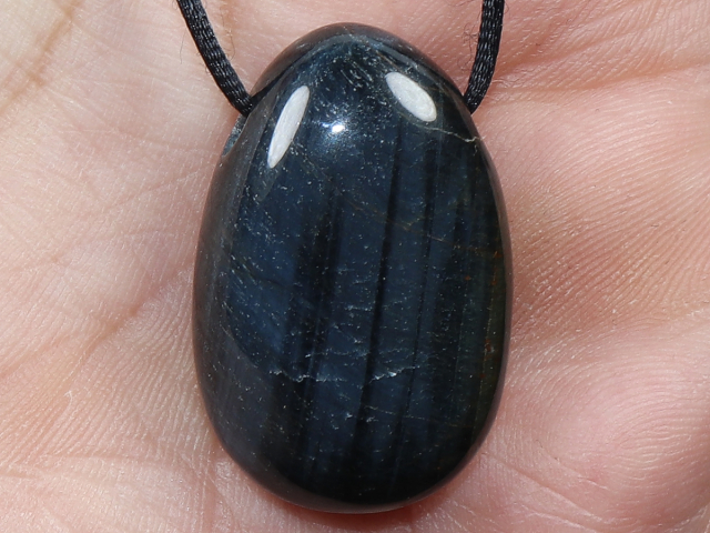 hawks eye with cord or silver 925